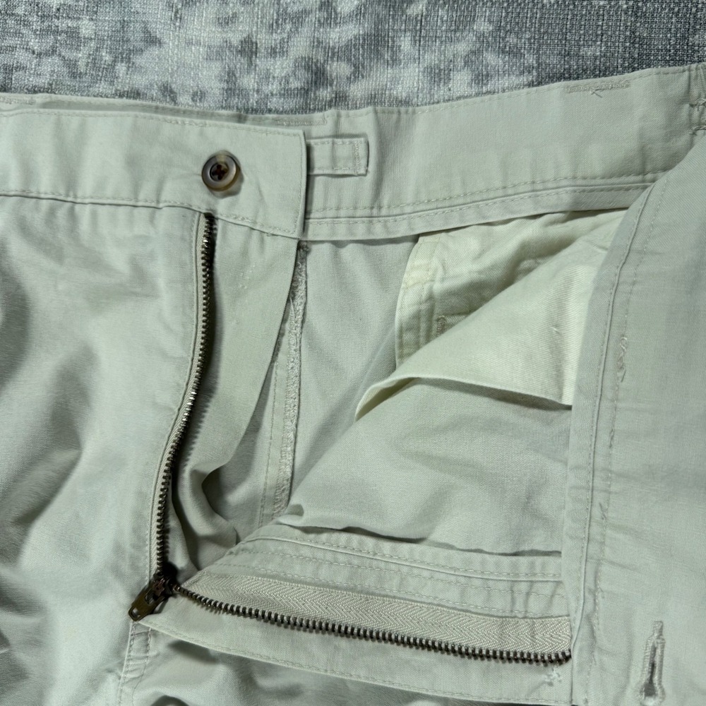 L.L. Bean Cargo Pants Mens 36x29 Khaki Stone Comfort Waist Cotton Utility 191819 - Picture 7 of 10